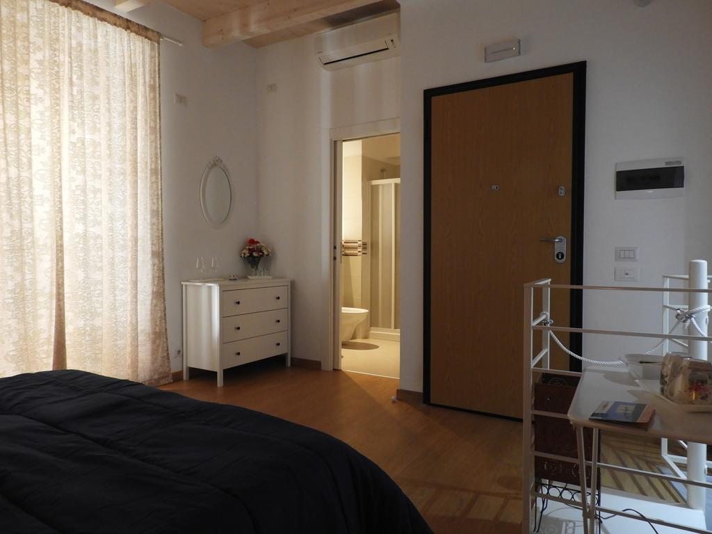 Arco Della Neve Guest House Bari Ngoại thất bức ảnh
